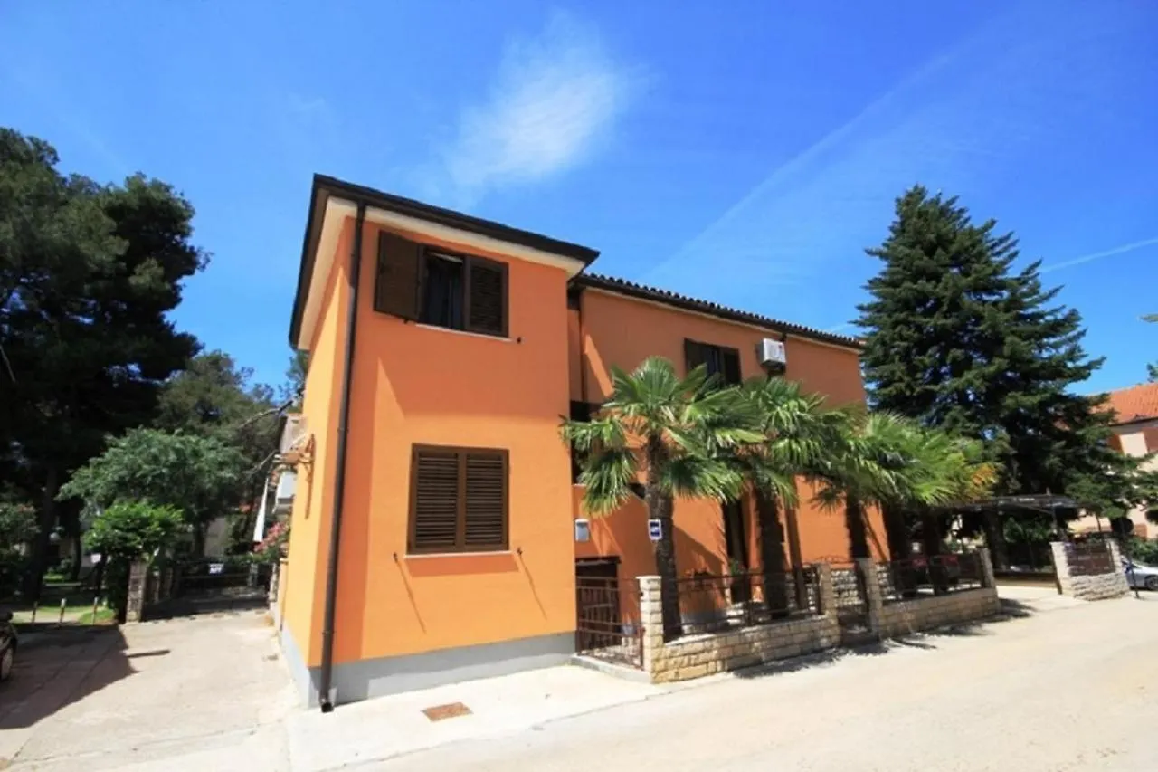 Lili Lejlighed Novigrad Istria
