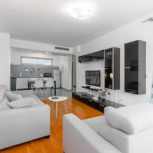 Apartment App 2, Novigrad Istria