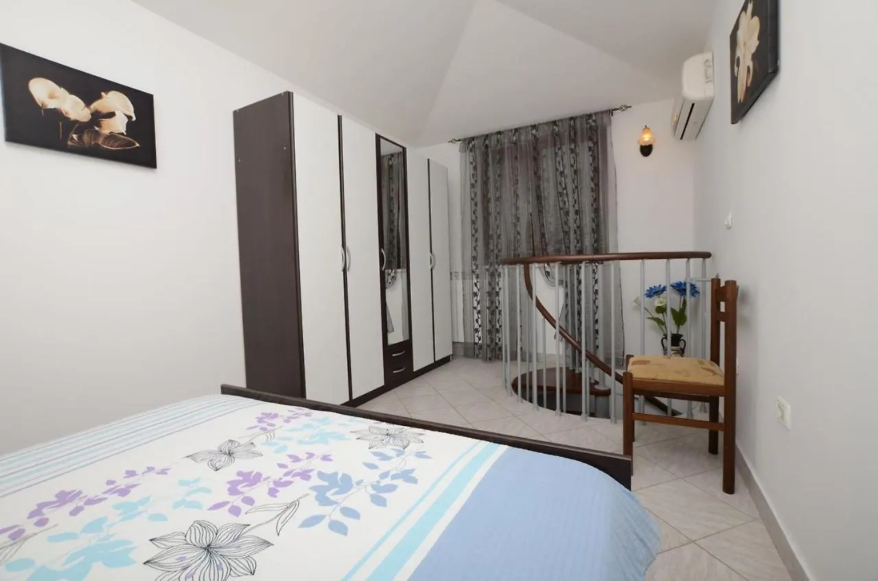 Lili Apartment Novigrad  0*, Novigrad (Istria)